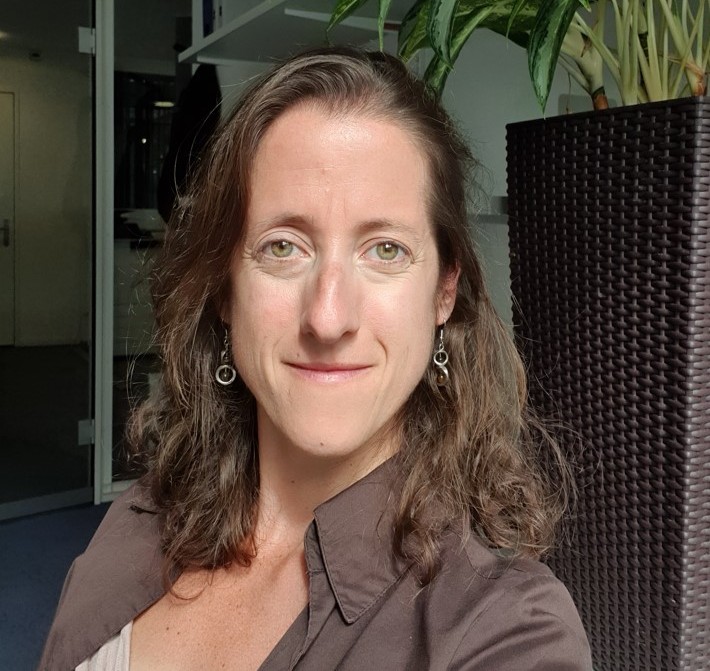 Stephanie Piers de Raveschoot